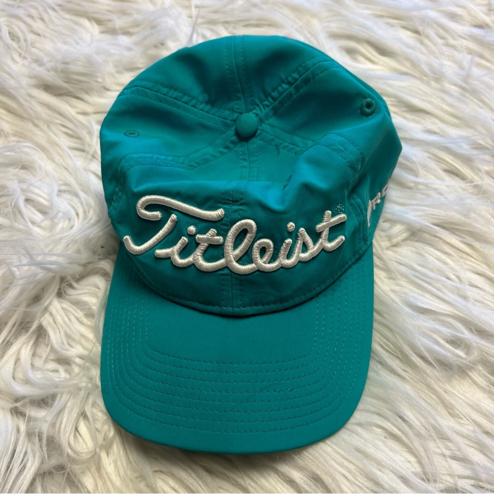 Fitleist golf pro teal hat